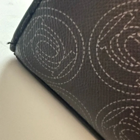 Bebe Los Angeles Monogram Logo Large Women’s Tote Bag with Matching Makeup Bag - Picture 15 of 15